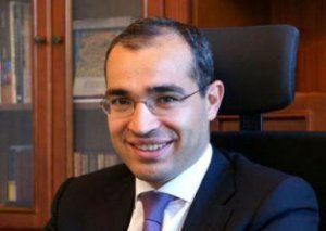 Mikayıl Cabbarov xalası oğlunu işdən çıxardı