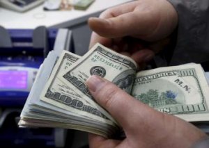 Dollar Bakıda qalxır, gözlər isə Amerikadadır
