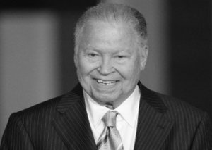 İlk qaradərili senator öldü