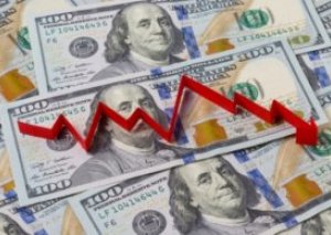 Dollar dörd həftəlik minimumu yenilədi