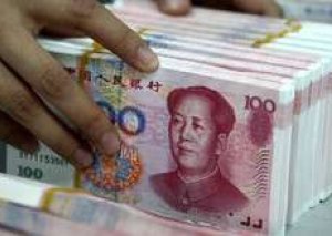 Azərbaycan yuan və digər valyutalara investisiya qoyuluşunu təxirə salıb