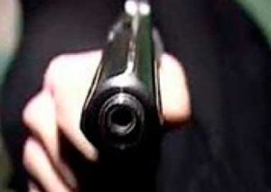 Ögey oğul ailəsinin 3 üzvünü öldürdü