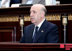Milli Məclisdə dərman qiymətləri ilə bağlı müzakirə olacaq