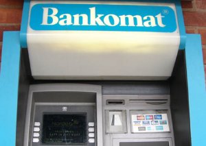 Beynəlxalq Bankın bankomatlarındakı problem HƏLL OLUNDU