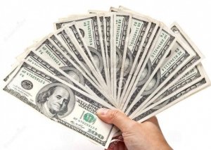 İlin sonunda 1 dollar 1.90 manatdan baha satıla bilər -