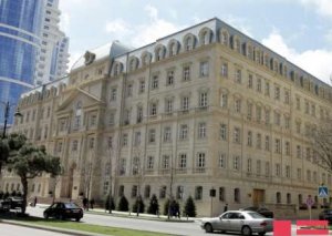 Dövlət büdcəsinin kəsiri 155 mln. manat azalıb