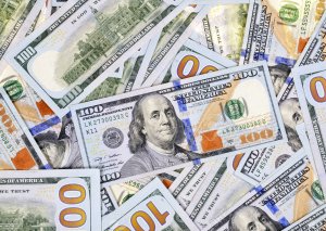 Dollar bu gün neçəyə satılır?