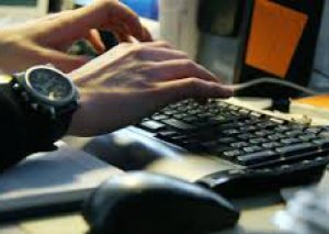Azərbaycanda "elektron pul qabı" istifadəyə verildi