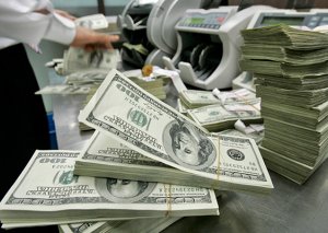 Qazaxıstan Azərbaycan bankına yatırdığı 250 milyon dollar geri istəyir