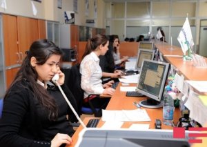Bu il 9 bank filialı bağlanıb