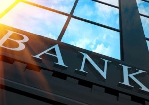 Azərbaycanda 10-a yaxın bankın kapital çatışmazlığı var