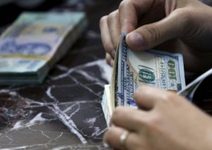 Dollar və manatın bugünkü MƏZƏNNƏSİ