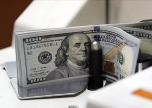 Manat dollara nisbətən bu il 4% bahalaşıb
