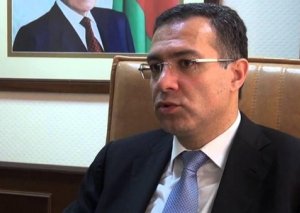 Şahmar Mövsümovun qardaşı bankdan 100 milyon kredit götürdü