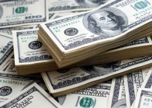 Dollar bu gün neçəyədir?