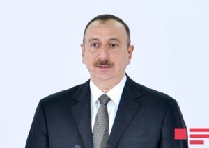 Azərbaycan prezidenti: “Neftin qiymətinin düşməsi bizi yolumuzdan döndərə bilmədi”