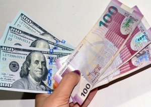 Manat və dolların bugünkü MƏZƏNNƏSİ