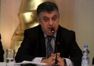 “Sivil bazar iqtisadiyyatı belə olmur”