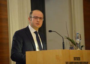 Pərviz Şahbazov: Azərbaycan OPEK+ sazişinin uzadılması haqqında qərarı dəstəkləyəcək