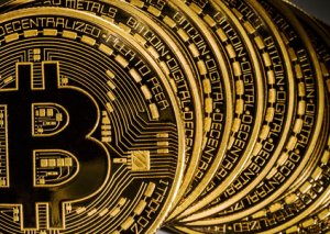 Bitkoinin dəyəri ilk dəfə 10 min dolları ötüb