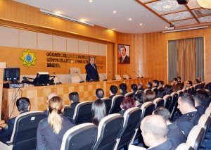 Dövlət Gömrük Komitəsi konteyner daşımalarına nəzarəti gücləndirir