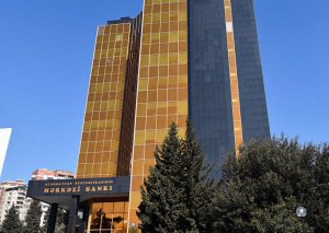 Azərbaycan Mərkəzi Bankı həcmi 200 milyon manat olan notları hərraca çıxarır