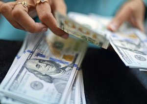 Azərbaycan əhalisinin dollara tələbatı 15 dəfə artıb