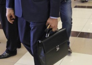 Yerlərdə əhalini incidən kiçik məmurlar – sərt cəzalar qaçılmazdır