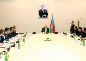2019 və növbəti üç ilin sosial-iqtisadi inkişaf proqnozları ilə bağlı müzakirələr aparılıb