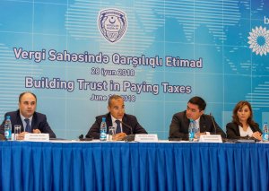 Bakıda “Vergi sahəsində qarşılıqlı etimad” mövzusunda dəyirmi masa keçirilib
