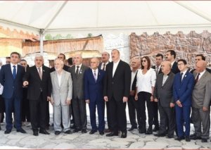 Rövnəq Abdullayev: "Ölkə ərazisinin qazlaşdırılması ilin sonunadək 95 faizə çatdırılacaq"