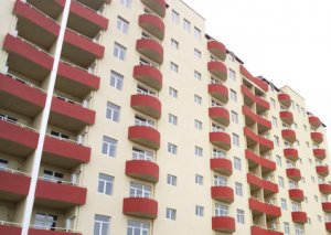 Bakıda daşınmaz əmlak bazarında artım bərpa olunub