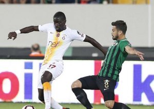 “Qalatasaray”dan böyükhesablı məğlubiyyət