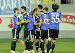 "Qarabağ" liderliyə yüksəldi