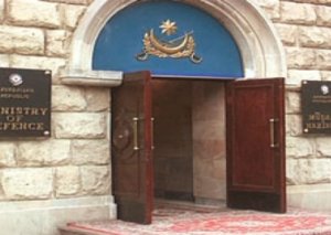 Hərbçilərin daimi mənzillə təmin olunması təklif edilir
