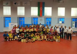 Stolüstü tennis üzrə Azərbaycan kuboku yarışlarına yekun vuruldu