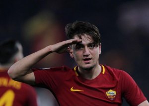 "Arsenal"ın transfer siyahısında üç futbolçu