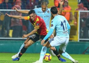 Türkiyə Superliqası: səfərdə qalib gələn “Başakşəhər” liderliyini möhkəmləndirib