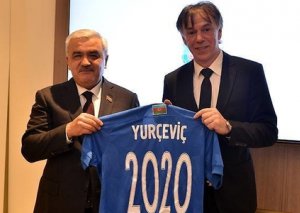 Futbol üzrə Azərbaycan millisinin baş məşqçisi müəyyənləşib