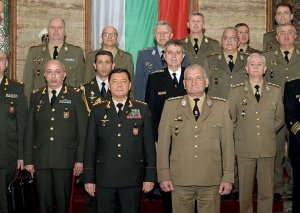 Azərbaycan Silahlı Qüvvələrinin Baş Qərargah rəisi bolqarıstanlı həmkarı ilə görüşüb