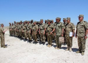Artilleriya rəisləri ilə toplanış keçirilib