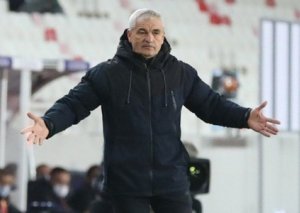 Rıza Çalımbay: “Qarabağ” və “Qalatasaray”la oynamaq asan deyil”