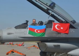 Ordumuz hərbi təlimlərə başlayır