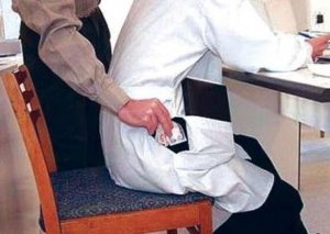 Vətəndaşlara saxta əlillik düzəldən həkimlərə cinayət işi açıldı