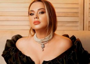 44 yaşlı Xatirə pijama ilə kamera qarşısına keçdi - FOTOLAR
