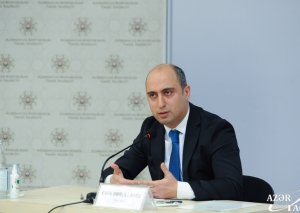Emin Əmrullayev məktəblərlə bağlı yeni əmr İMZALADI