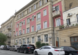 15 saylı uşaq poliklinikasında rentgen aparatı işləmir-Şikayət