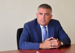 Azərbaycanda icra başçısı sakinləri məhkəməyə verdi