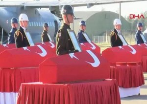 Təyyarə qəzasında şəhid olan hərbçilərlə vida mərasimi keçirilir