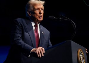 Gələn həftə məhkəməyə verəcəyini açıqladı